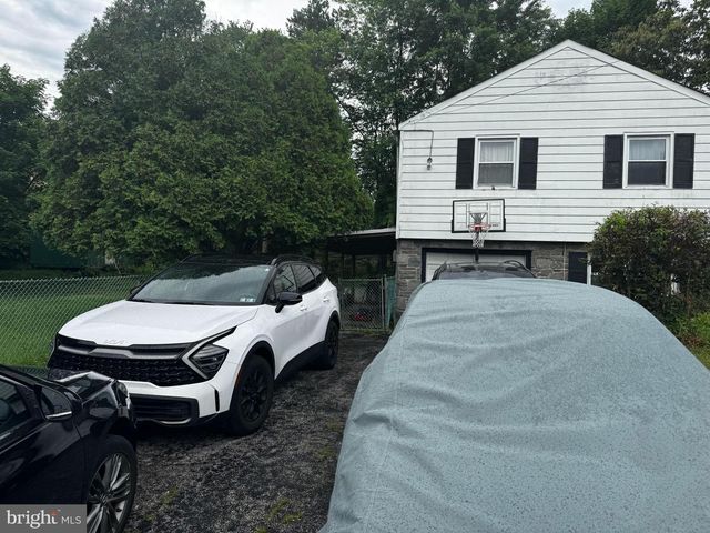 151 BROWNLIE RD, King Of Prussia, PA 19406