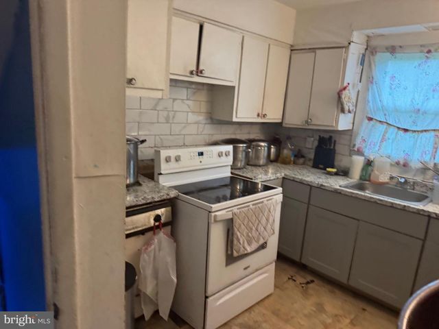 151 BROWNLIE RD, King Of Prussia, PA 19406