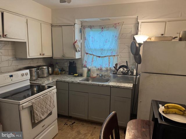 151 BROWNLIE RD, King Of Prussia, PA 19406