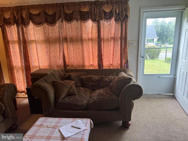 151 BROWNLIE RD, King Of Prussia, PA 19406