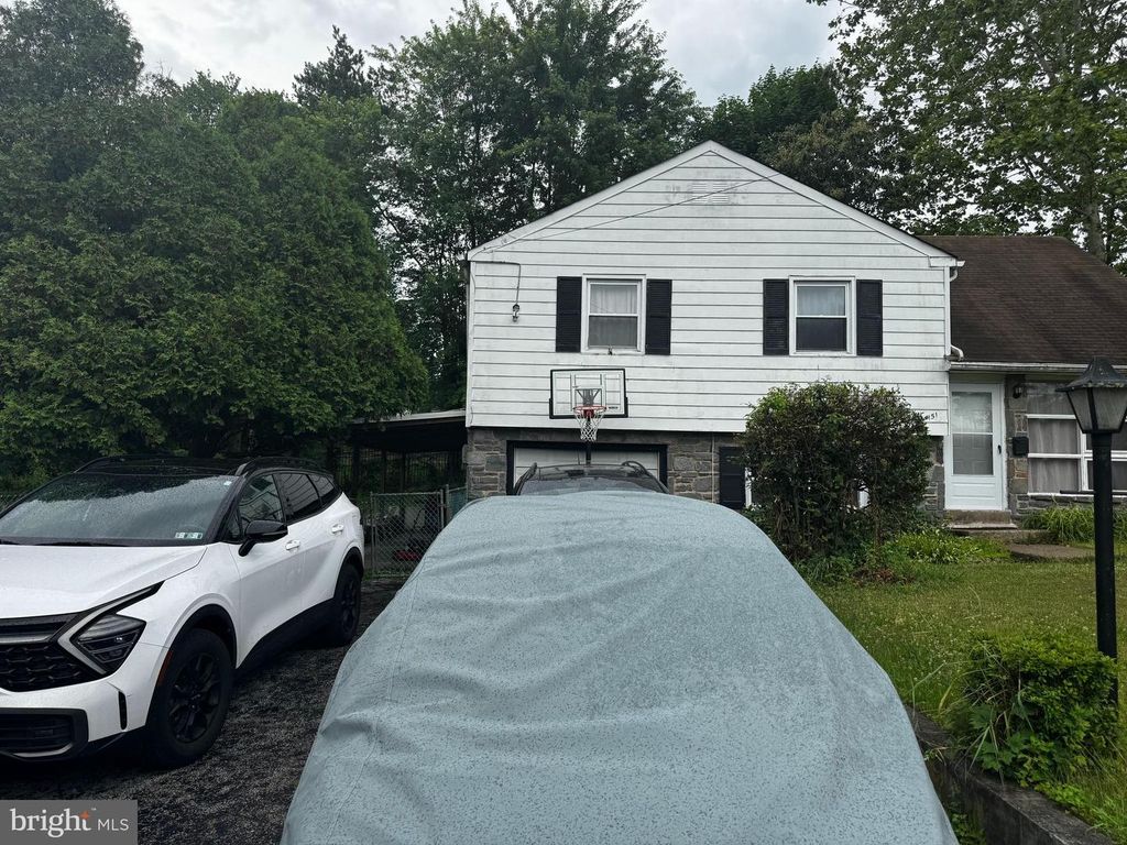 151 BROWNLIE RD, King Of Prussia, PA 19406