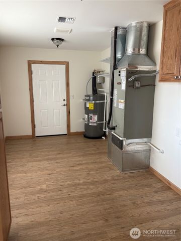 5 Red Apple Drive, Omak, WA 98841