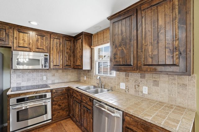 3720 Granada Drive, Richland Hills, TX 76118