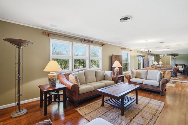 3720 Granada Drive, Richland Hills, TX 76118