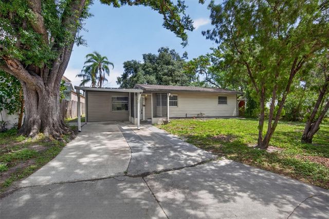 3615 W ROGERS AVENUE, Tampa, FL 33611