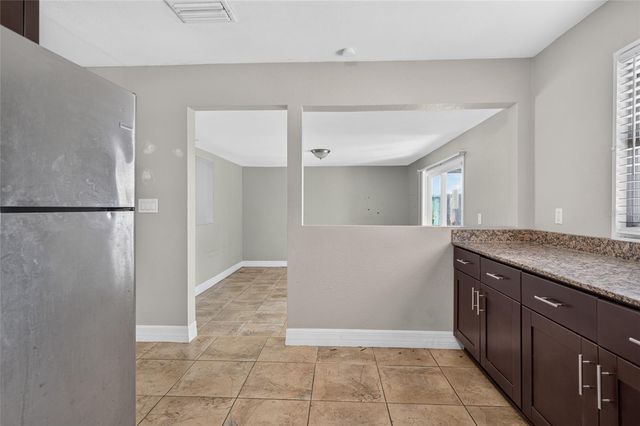 3615 W ROGERS AVENUE, Tampa, FL 33611