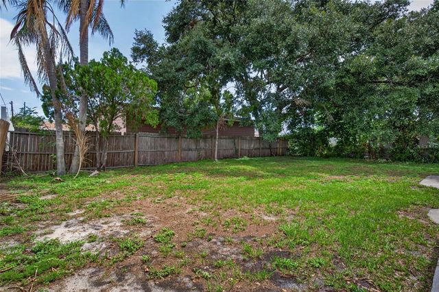 3615 W ROGERS AVENUE, Tampa, FL 33611