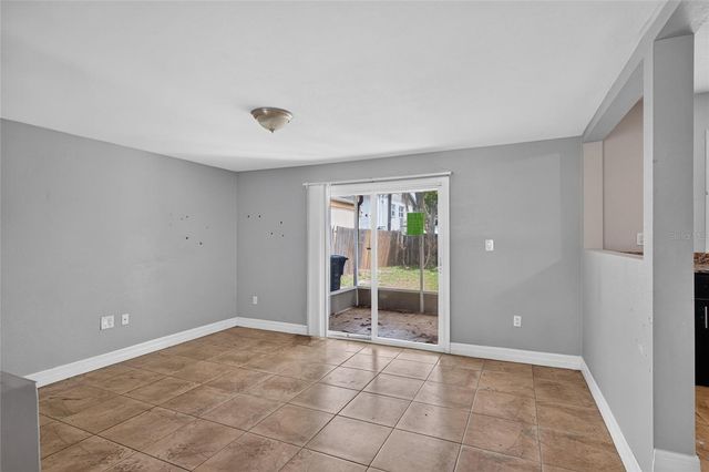 3615 W ROGERS AVENUE, Tampa, FL 33611