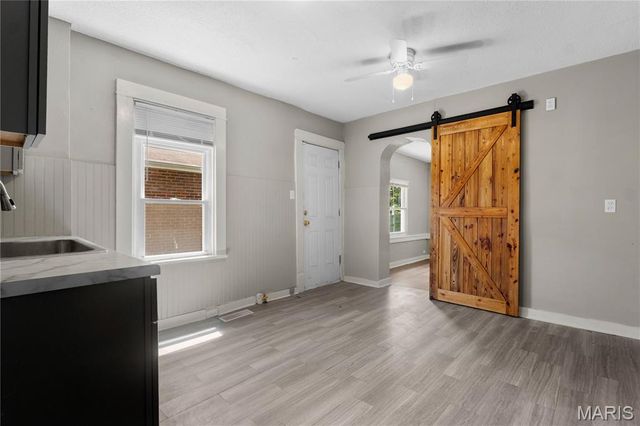 7022 Edison Avenue, St Louis, MO 63121