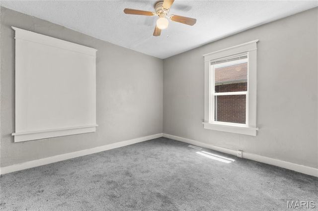 7022 Edison Avenue, St Louis, MO 63121