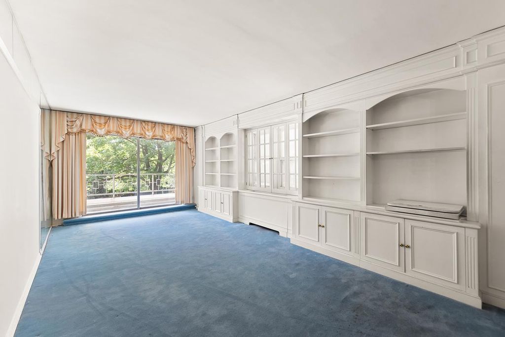 8901 Shore Rd Apt 3A, New York City, NY 11209