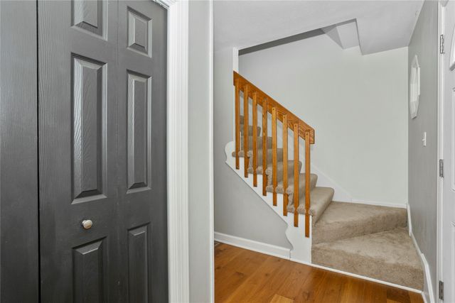 7422 Plum Drive, Urbandale, IA 50322