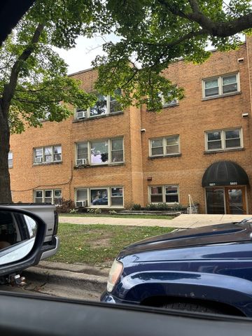 5601 W Byron Street A, Chicago, IL 60634