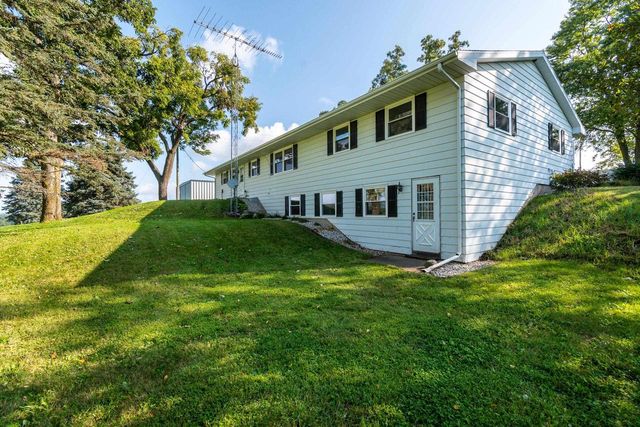 2542 County Road P, Verona, WI 53593