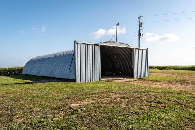 2542 County Road P, Verona, WI 53593