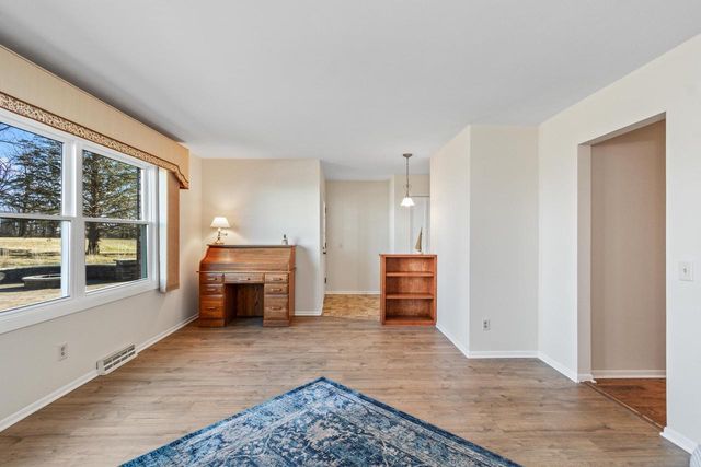 2542 County Road P, Verona, WI 53593