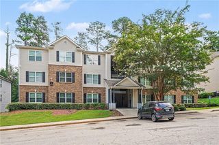 2202 Fairington Village Drive, Lithonia, GA 30038