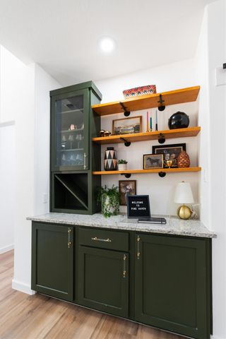 118 Waimanalo LN, Bastrop, TX 78602