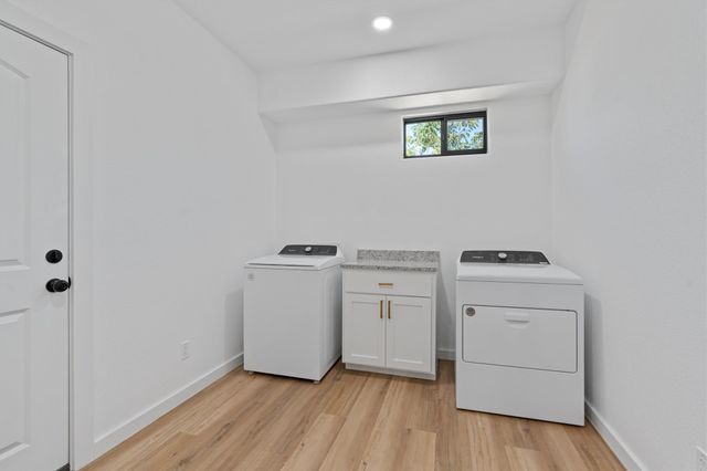 118 Waimanalo LN, Bastrop, TX 78602