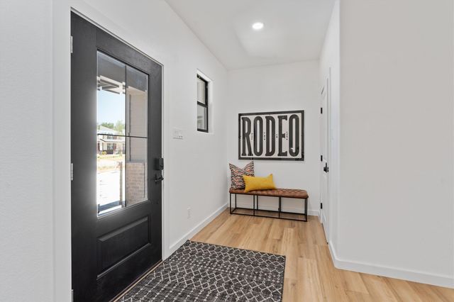 118 Waimanalo LN, Bastrop, TX 78602