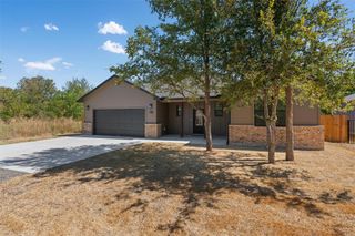118 Waimanalo LN, Bastrop, TX 78602