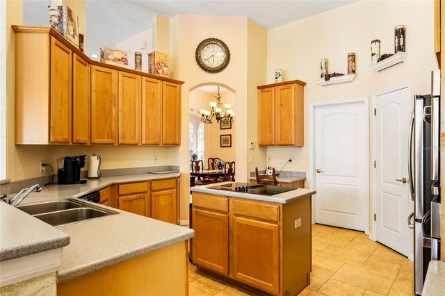 5734 LAKESHORE GROVE PLACE, Sanford, FL 32771