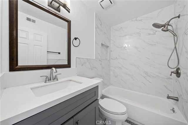 21725 Lake Vista, Lake Forest, CA 92630