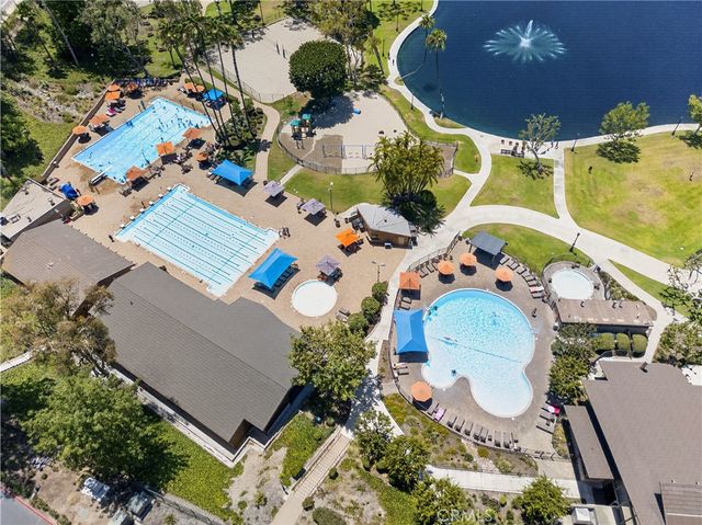 21725 Lake Vista, Lake Forest, CA 92630