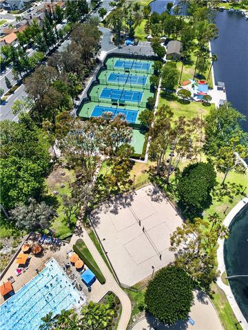 21725 Lake Vista, Lake Forest, CA 92630