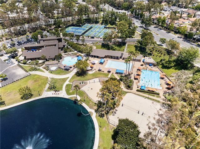 21725 Lake Vista, Lake Forest, CA 92630
