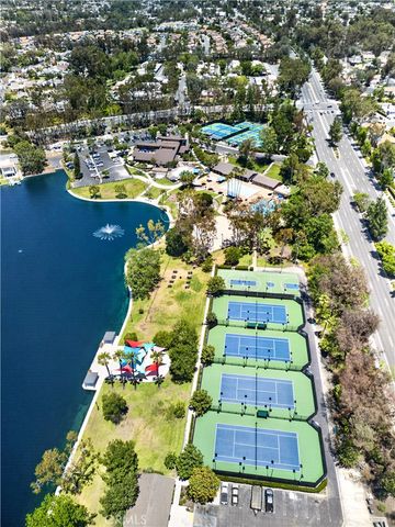 21725 Lake Vista, Lake Forest, CA 92630
