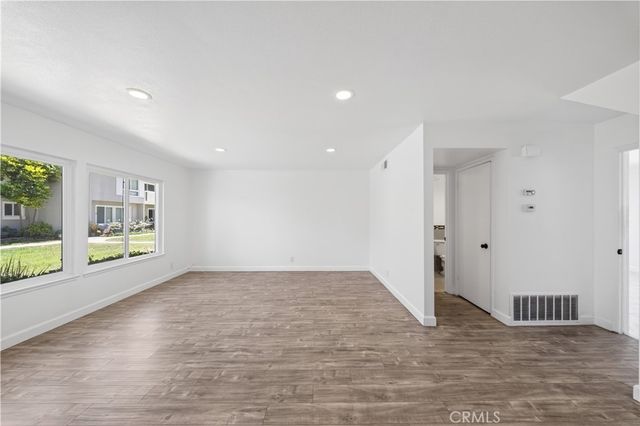 21725 Lake Vista, Lake Forest, CA 92630