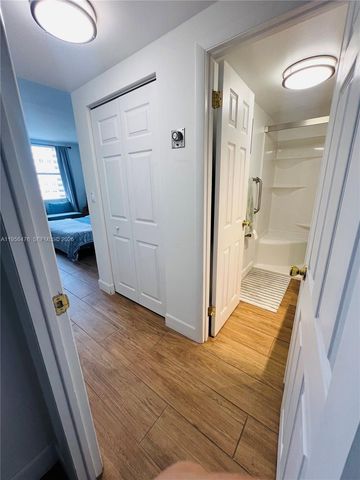 1980 S Ocean Dr 9M, Hallandale Beach, FL 33009