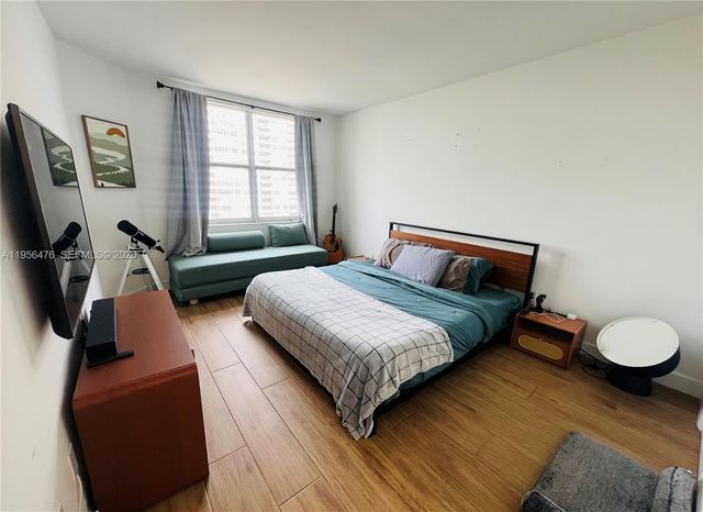 1980 S Ocean Dr 9M, Hallandale Beach, FL 33009