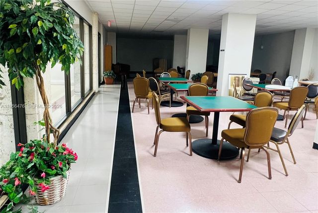 1980 S Ocean Dr 9M, Hallandale Beach, FL 33009