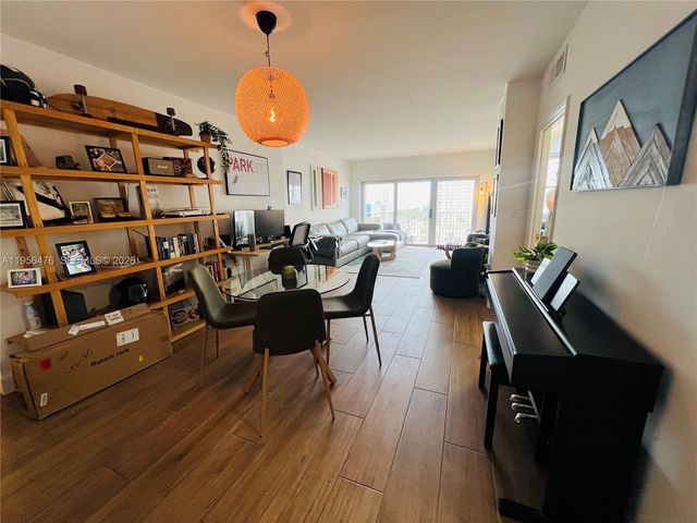 1980 S Ocean Dr 9M, Hallandale Beach, FL 33009