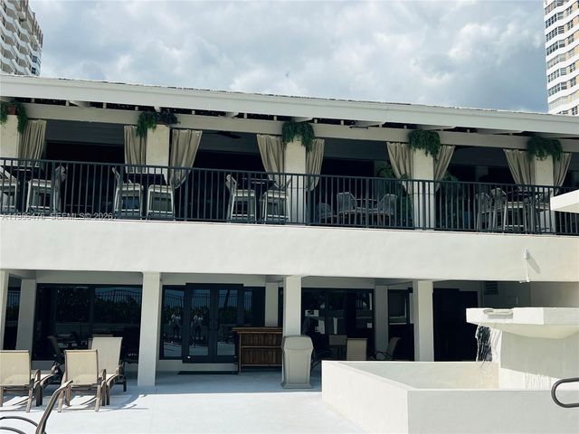 1980 S Ocean Dr 9M, Hallandale Beach, FL 33009