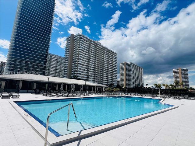 1980 S Ocean Dr 9M, Hallandale Beach, FL 33009