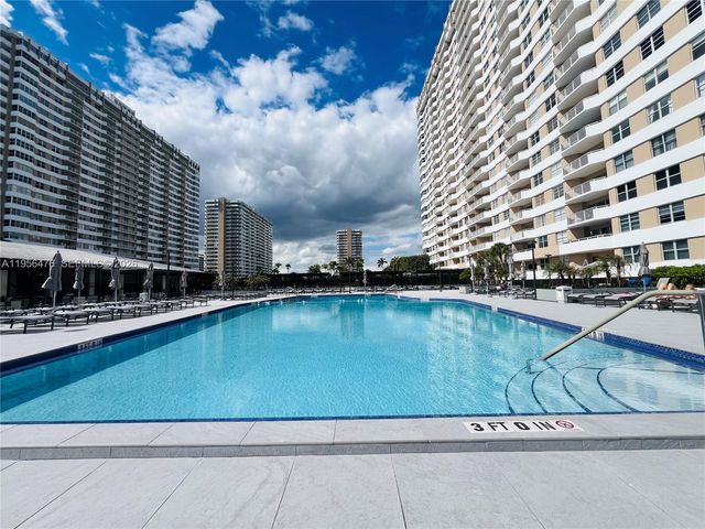 1980 S Ocean Dr 9M, Hallandale Beach, FL 33009