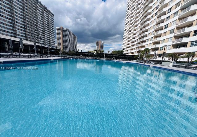 1980 S Ocean Dr 9M, Hallandale Beach, FL 33009