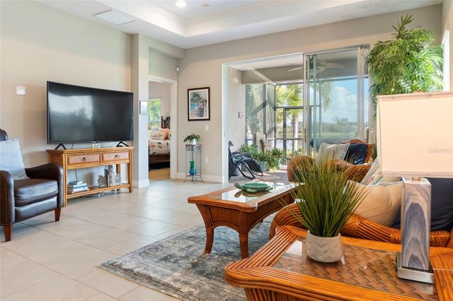 7739 RIDGELAKE CIRCLE, Bradenton, FL 34203