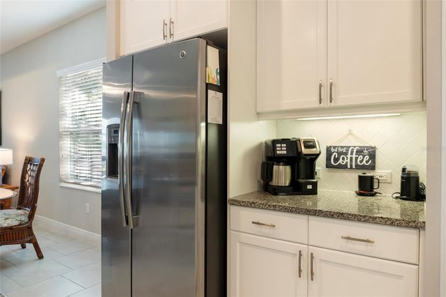 7739 RIDGELAKE CIRCLE, Bradenton, FL 34203