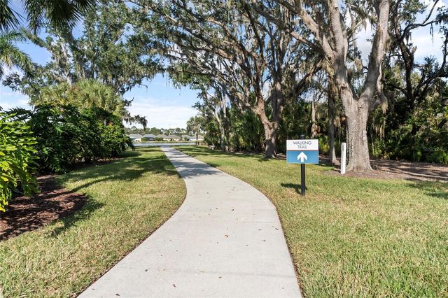 7739 RIDGELAKE CIRCLE, Bradenton, FL 34203