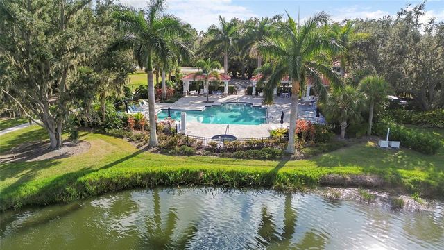 7739 RIDGELAKE CIRCLE, Bradenton, FL 34203