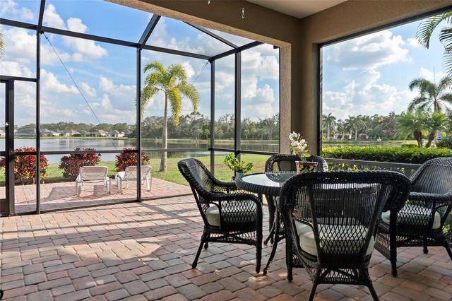 7739 RIDGELAKE CIRCLE, Bradenton, FL 34203