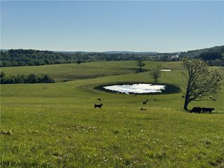 Madison CR 3350, Huntsville, AR 72740