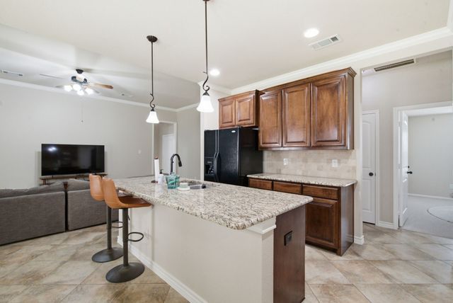 2013 Lindentree Drive, Weatherford, TX 76086