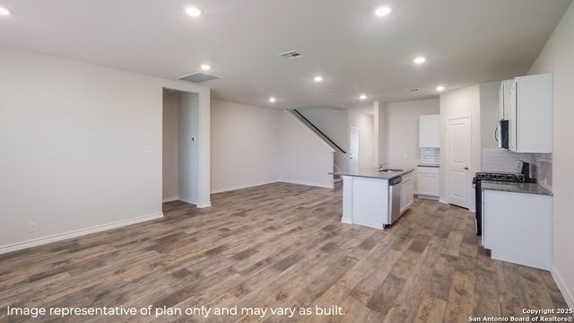 20623 Streamlet End, San Antonio, TX 78266