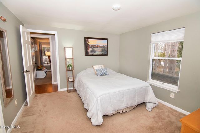 36 May Apple Way, Malta, NY 12020