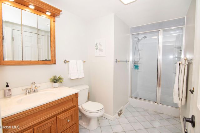 36 May Apple Way, Malta, NY 12020